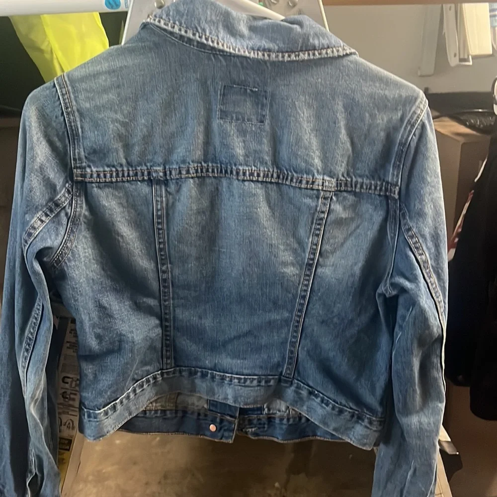 Old Navy Small blue jean jacket - Picture 3 of 3